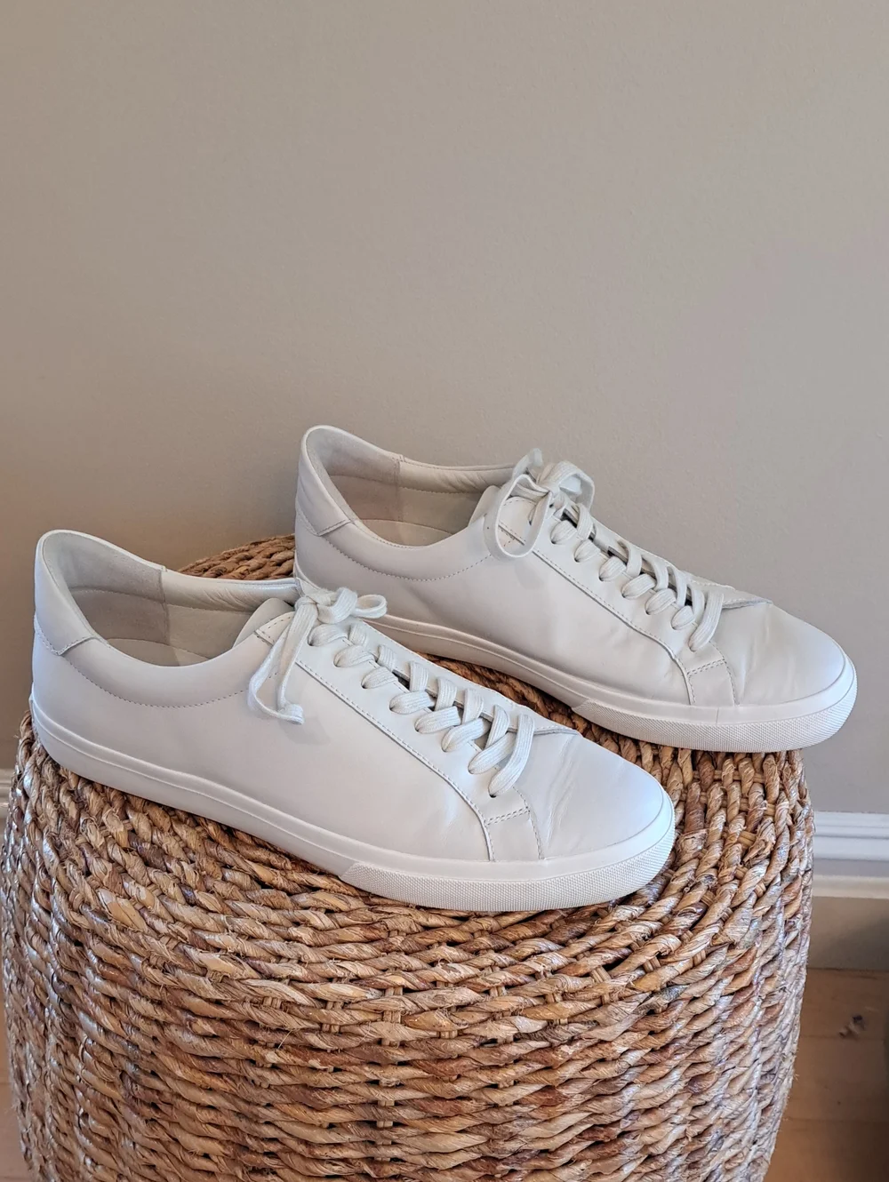 VINCE Mens Fulton Classic Athleisure/Preppy/Luxury White Leather Low Sneakers 12